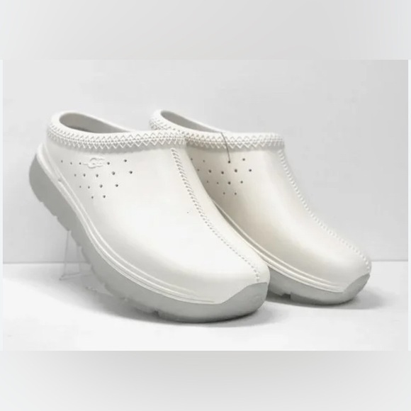 UGG Tasman Sport Slip-On Clogs in white color Size 10 - Picture 1 of 11